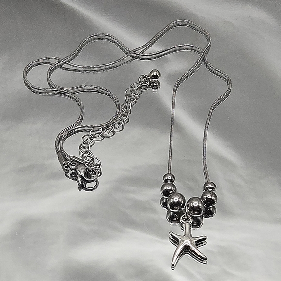 Silver Starfish Jewelry Set - Picture 8 of 12